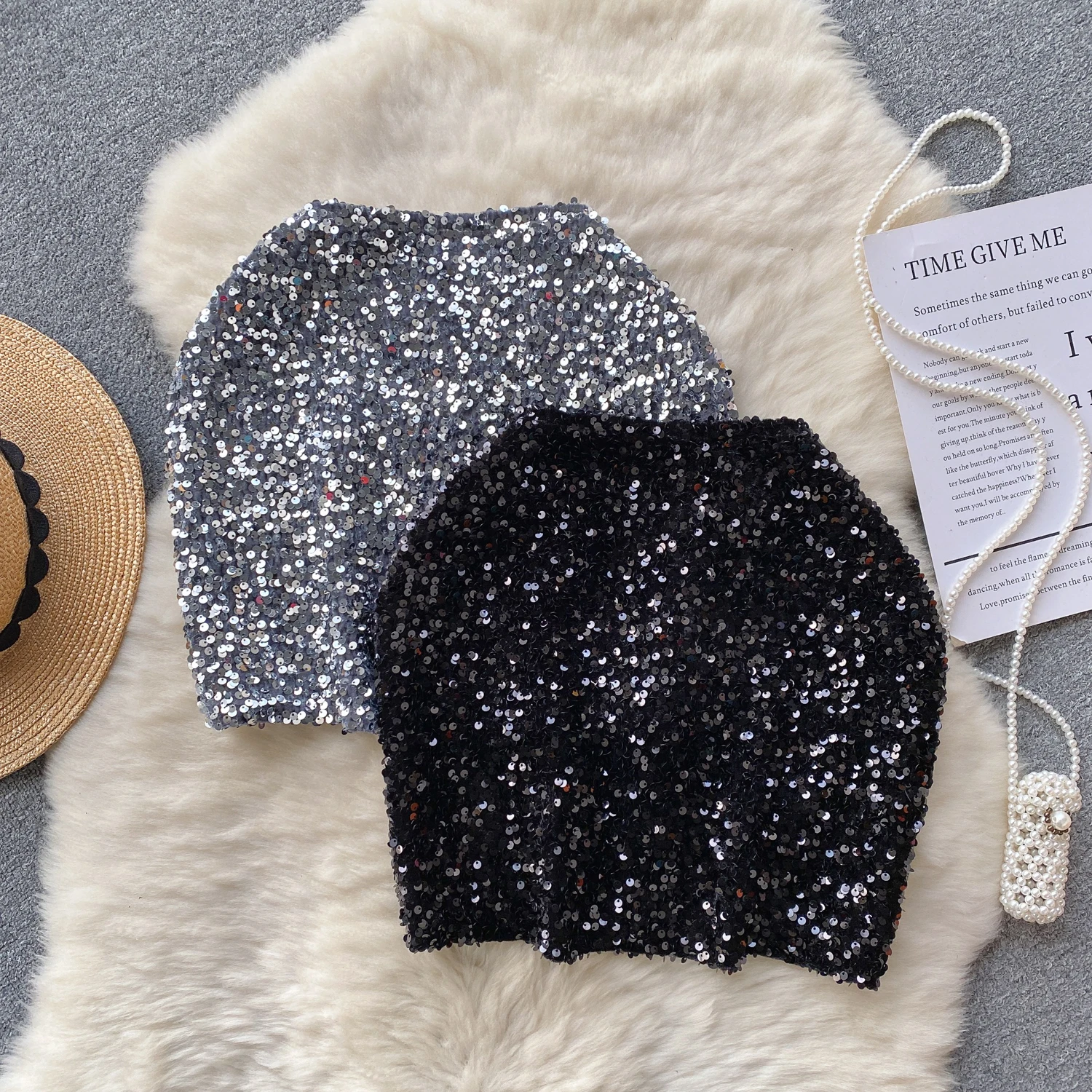 Clothland Women Sexy Sequined Mini Skirt Zipper A Line Female Party Event Club Holiday Wear Shinning Skirts Mujer BA280
Clothland Women Sexy Sequined Mini Skirt Zipper A Line Female Party Event Club Holiday Wear Shinning Skirts Mujer BA280