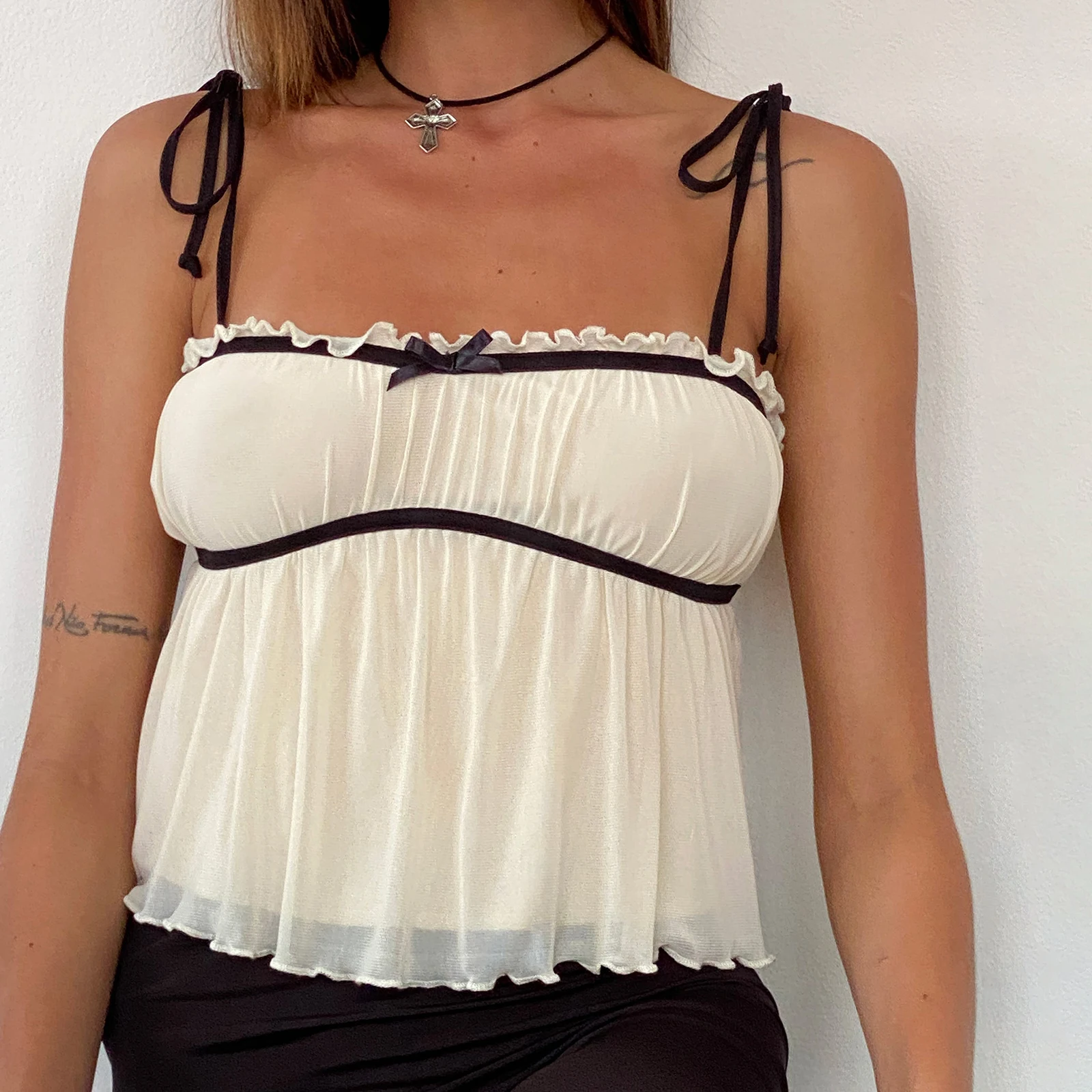Women's Camisole Fashion Sleeveless Tops Tie-up Flower/Bow Pleated Summer Vest for Party Club
Women's Camisole Fashion Sleeveless Tops Tie-up Flower/Bow Pleated Summer Vest for Party Club