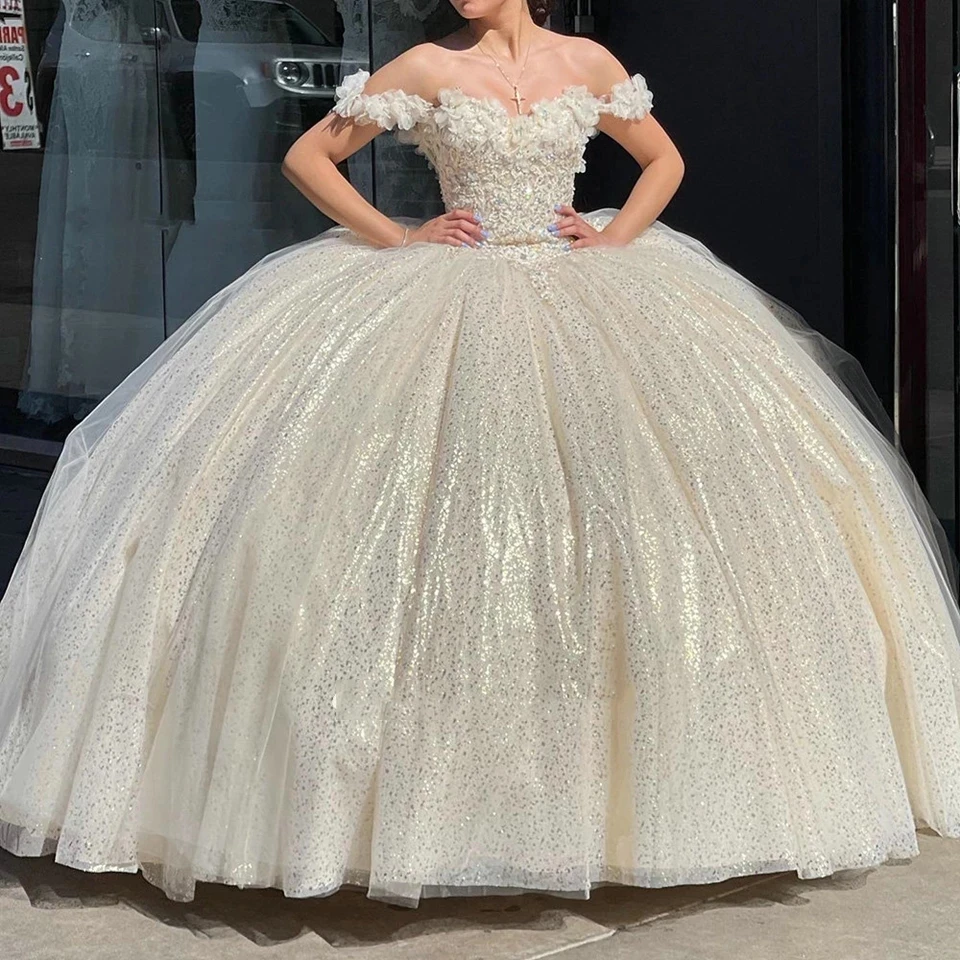 

ANGELSBRIDEP Champagne Crystal Quinceanera Dress Ball Gown Flowers Off Shoulder Appliques Lace Pageant Birthday Sweet 15th Party