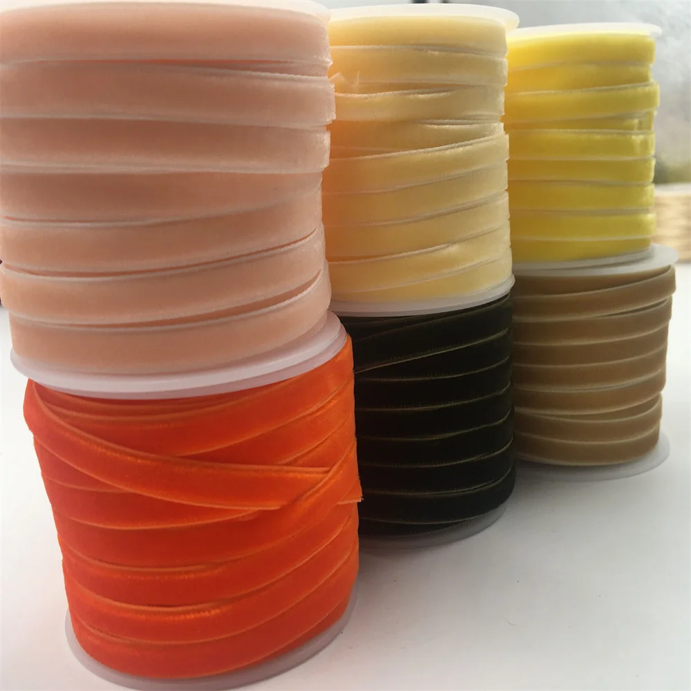 6/9/16/25mm Single Face 31colors Velvet Ribbon for Handmade Gift Bouquet Wrapping Supplies Home Party Decoration ChristmasTape
6/9/16/25mm Single Face 31colors Velvet Ribbon for Handmade Gift Bouquet Wrapping Supplies Home Party Decoration ChristmasTape
