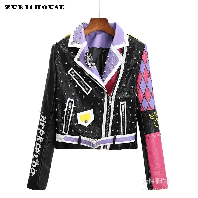 

Уличная одежда, облегающая короткая куртка с шипами в стиле панк для женщин, новинка 2024, куртка из искусственной кожи с контрастным принтом в стиле рок-панк, мотоциклетная верхняя одежда