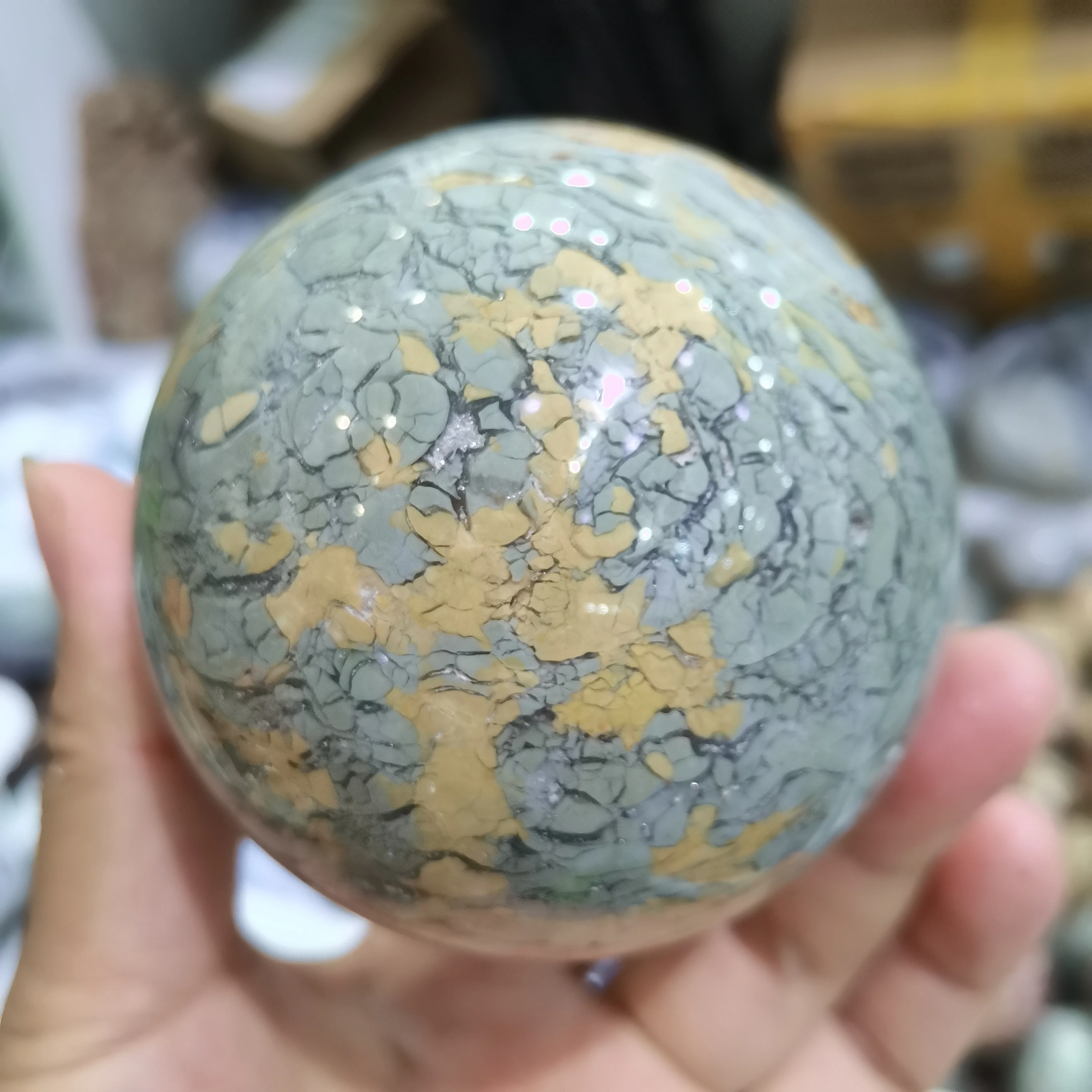 Natural Ibis Jasper Ball Quartz Crystal Sphere Energy Reiki Healing Gift Home Decorations
Natural Ibis Jasper Ball Quartz Crystal Sphere Energy Reiki Healing Gift Home Decorations