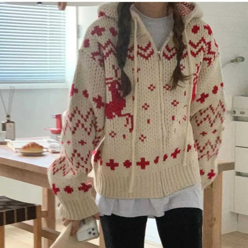 

Hsa Korean Chic Autumn/Winter French Sweet Christmas Hooded Pattern Sweater Cardigans Deer Long Sleeve Sweater Knitted Coat