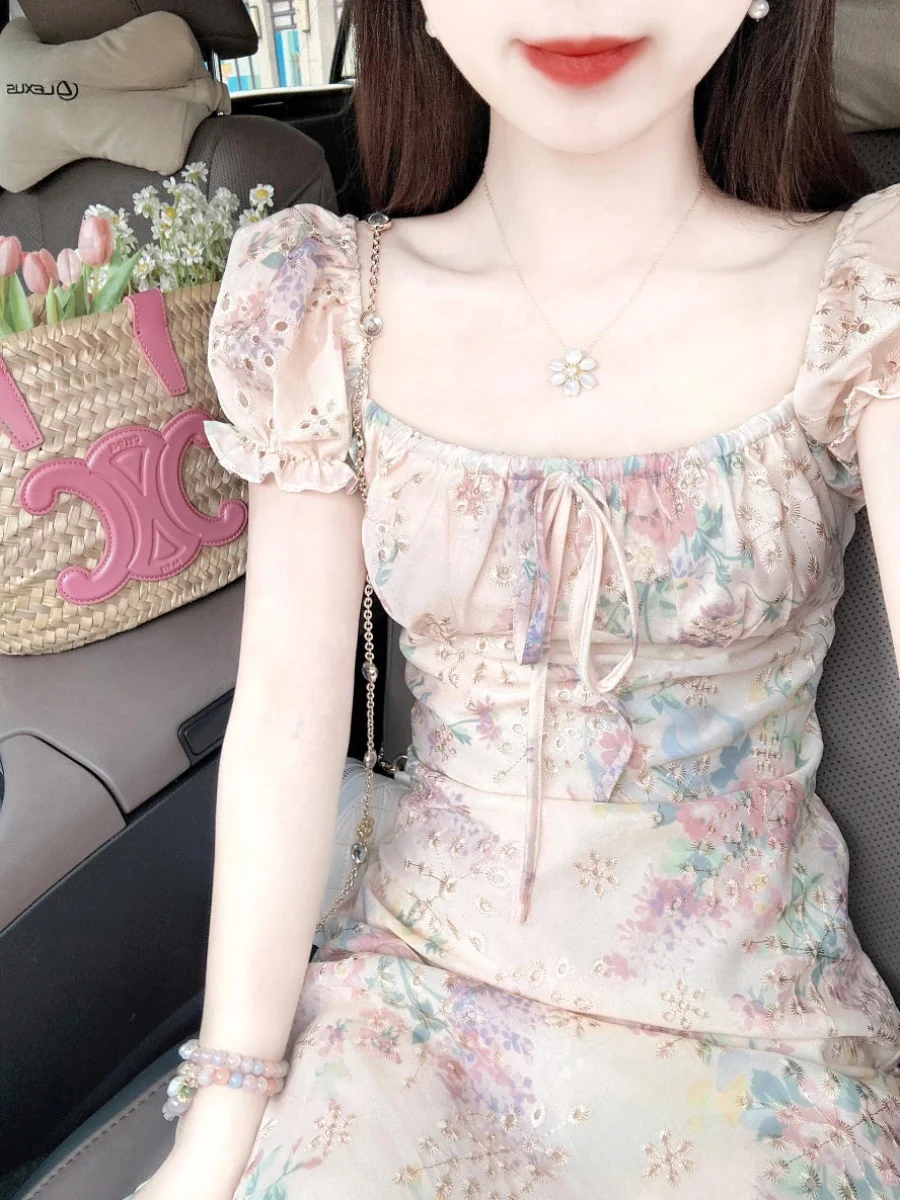 

French Embroidery Floral Short Sleeved Square Neck Dress for Women, Tea Break, Summer Vacation Style, Jacquard Lace Up Waist