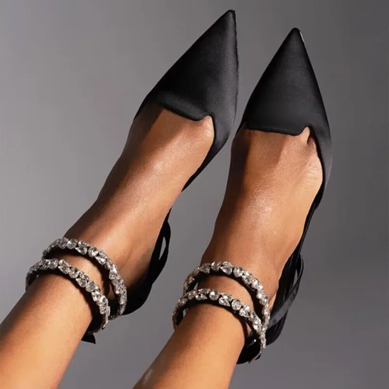 2023 Shiny Crystal Flat Heels Gladiator Sandals Women Summer Pointed Toe Pink Party Shoes Woman Plus Size 42 Ankle Straps Pumps
2023 Shiny Crystal Flat Heels Gladiator Sandals Women Summer Pointed Toe Pink Party Shoes Woman Plus Size 42 Ankle Straps Pumps