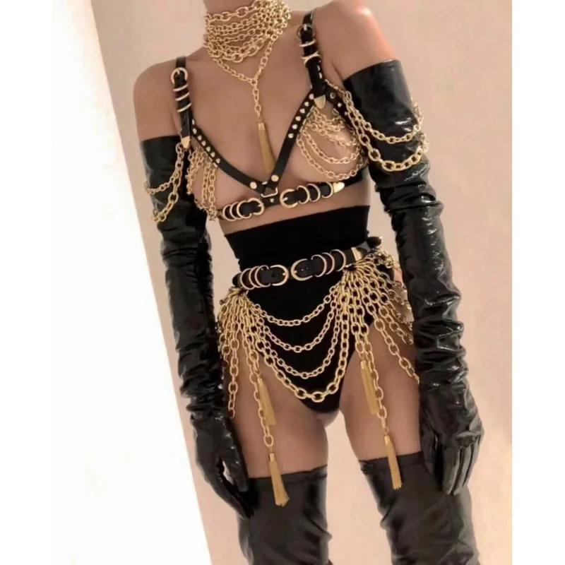 Dropshipping Sexy Gold Chains Costume Outfit Stage Performance women Nightclub show Bra Chains Short
Dropshipping Sexy Gold Chains Costume Outfit Stage Performance women Nightclub show Bra Chains Short