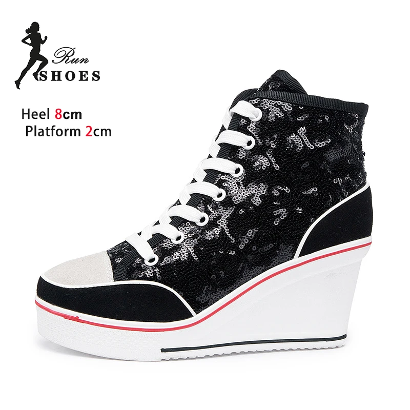 Кроссовки на танкетке, со шнуровкой и блестками
Кроссовки на танкетке, со шнуровкой и блестками