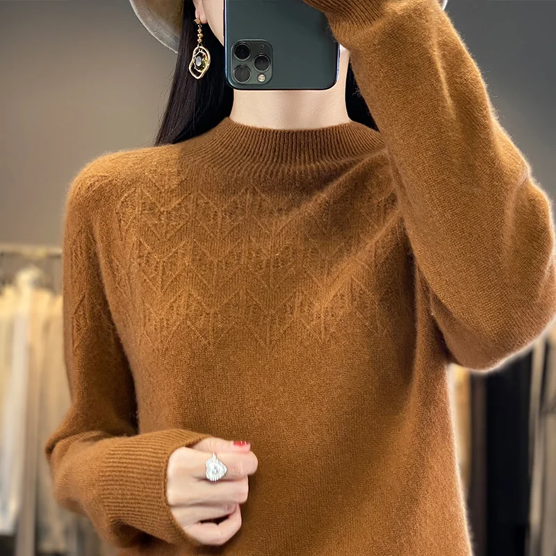 Lined ready-to-wear half high neck hollowed out 100 sheepskin sweater for women's knitwear sweater with a pullover underneath
Lined ready-to-wear half high neck hollowed out 100 sheepskin sweater for women's knitwear sweater with a pullover underneath