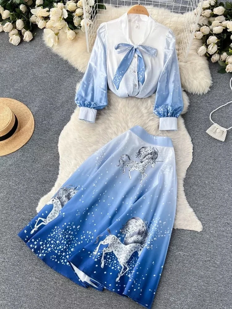 Women's Bow Collar Horse Cartoon Star Print Shirt Top + Midi Skirt Set 2023 Spring Fashion Gradient Blue Satin Two Piece Suit
Women's Bow Collar Horse Cartoon Star Print Shirt Top + Midi Skirt Set 2023 Spring Fashion Gradient Blue Satin Two Piece Suit