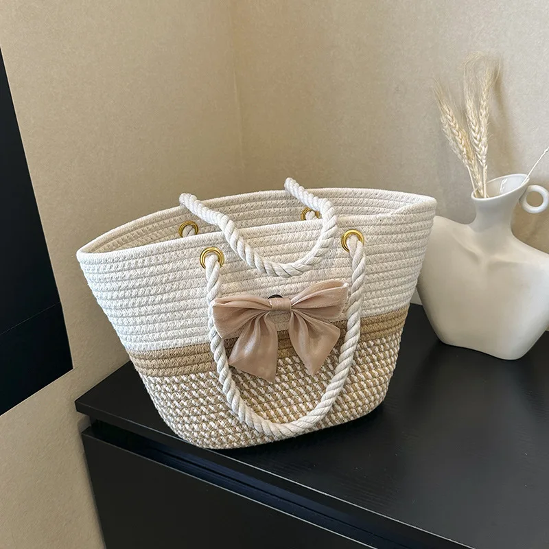 Niche Style White Gray Handbag Fashion Tote Bag 2024 Summer New Woven Bag Women's Casual Commuter Bowknot Single Shoulder Bag
Niche Style White Gray Handbag Fashion Tote Bag 2024 Summer New Woven Bag Women's Casual Commuter Bowknot Single Shoulder Bag