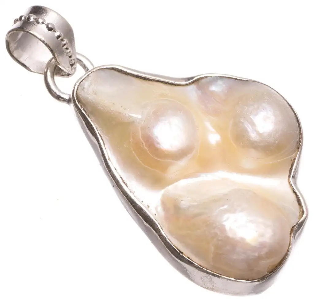 StarGems Biwa жемчужина ручной работы в стиле бохо фото Серебряная подвеска 1 3/4 "T1079
StarGems Biwa жемчужина ручной работы в стиле бохо фото Серебряная подвеска 1 3/4 "T1079