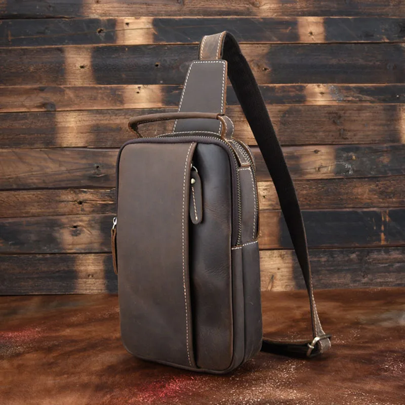AETOO New leather men's bag retro head layer Crazy horse skin chest bag personality men's cowhide single shoulder crossbody bag
AETOO New leather men's bag retro head layer Crazy horse skin chest bag personality men's cowhide single shoulder crossbody bag