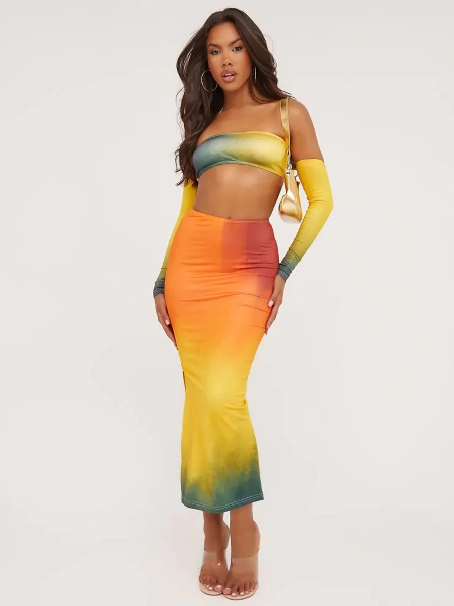 Combhasaki Women Summer Outfits Tie-Dye Print Bandeau Tube Bra Tops and High Waist Split Skirt + Arm Sleeve Set for Streetwear
Combhasaki Women Summer Outfits Tie-Dye Print Bandeau Tube Bra Tops and High Waist Split Skirt + Arm Sleeve Set for Streetwear
