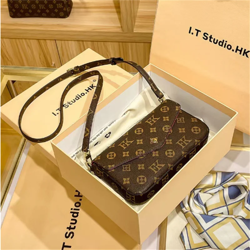 

2023 New High End Sense Print Envelope Bag Niche Light Luxury Fashion Versatile One-Shoulder Cross-Body Holding Small Bag Bag Wo