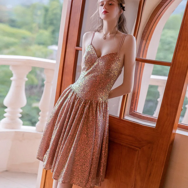 Evening Banquet, Wedding Bridesmaid Sexy Nightclub Fashion Sequin Dress, Host Strap Short 
Evening Banquet, Wedding Bridesmaid Sexy Nightclub Fashion Sequin Dress, Host Strap Short