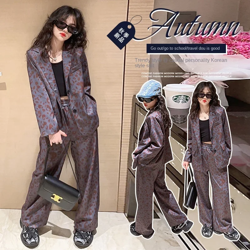 Girls' Suit Set Autumn 2023 New Fashionable Explosive Street Clothes Leopard Pattern Suit Two Piece Set
Girls' Suit Set Autumn 2023 New Fashionable Explosive Street Clothes Leopard Pattern Suit Two Piece Set