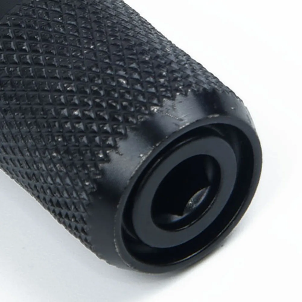 1/2’’ Drive to 1/4’’ Hex Kits For Impact Wrench Black Bohrfutter Konverter 1/2'' Antrieb zu 1/4'' Hex Verbinder
1/2’’ Drive to 1/4’’ Hex Kits For Impact Wrench Black Bohrfutter Konverter 1/2'' Antrieb zu 1/4'' Hex Verbinder