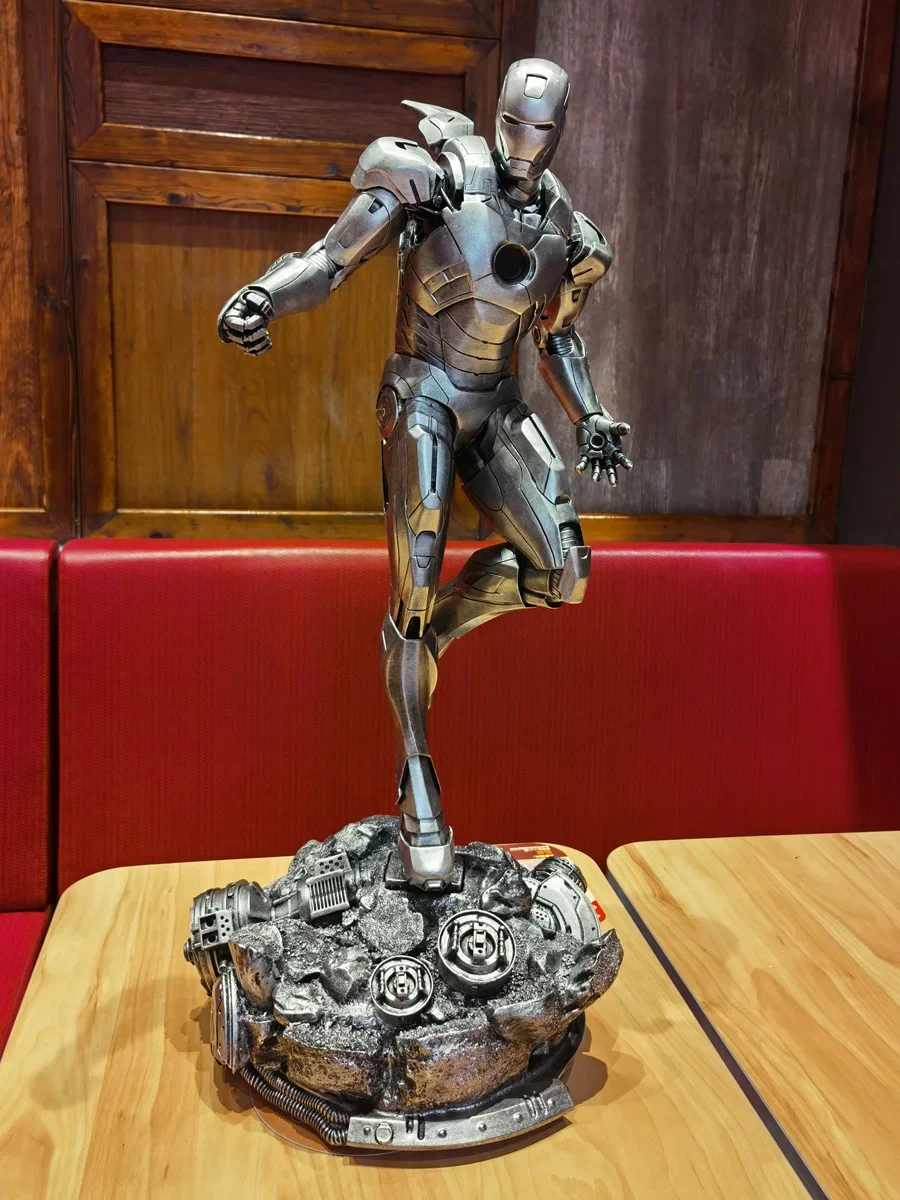60cm The Avengers Marvel Iron Man Mk7 Figure Model Peripheral Resin Statues Large Home Decoration Ornaments Creative Gifts Toys
60cm The Avengers Marvel Iron Man Mk7 Figure Model Peripheral Resin Statues Large Home Decoration Ornaments Creative Gifts Toys