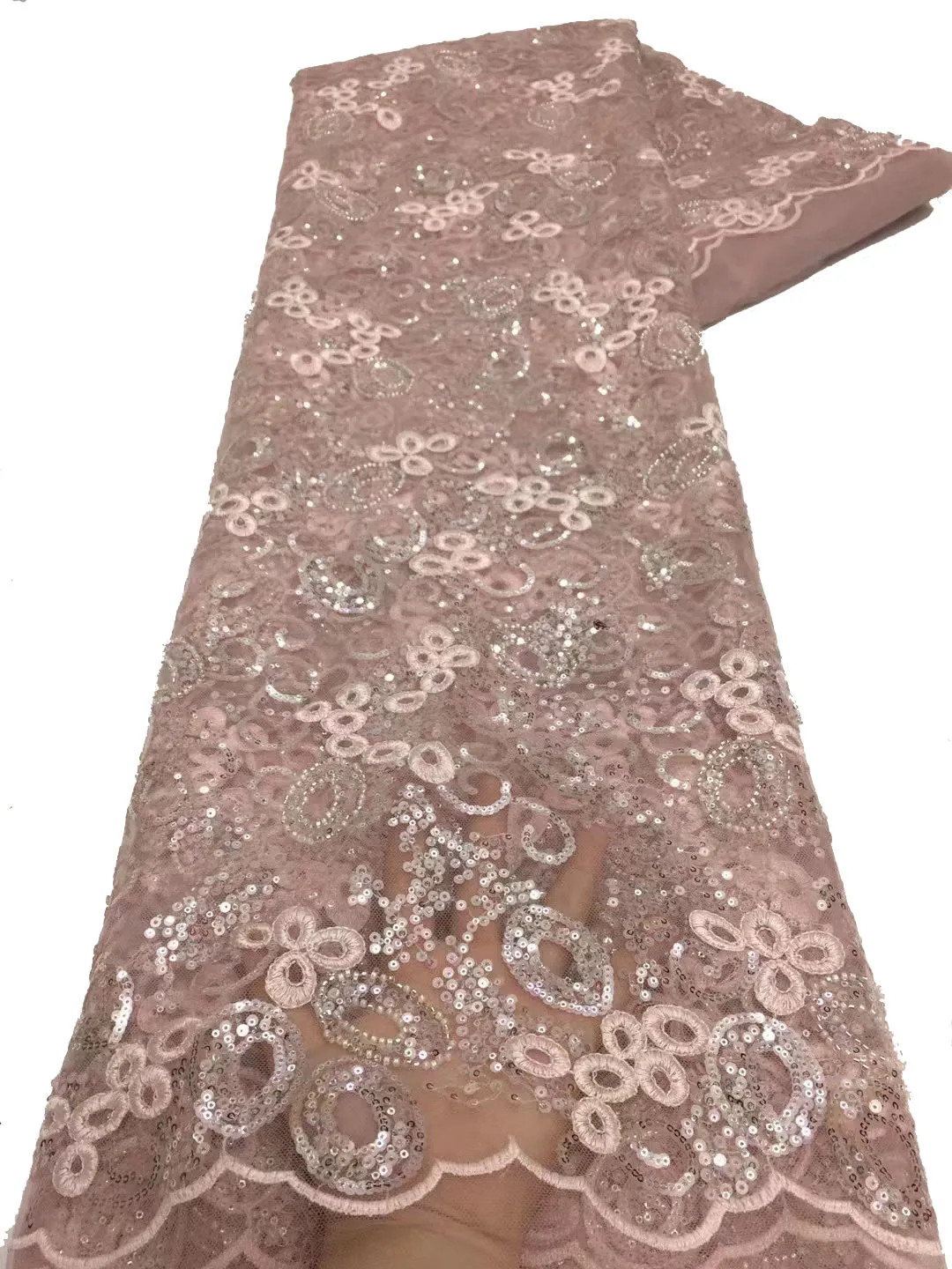 Новинка 2023 г., объемное кружево с вышивкой бисером, высококачественное вечернее платье с французской сеткой, 5 ярдов
Новинка 2023 г., объемное кружево с вышивкой бисером, высококачественное вечернее платье с французской сеткой, 5 ярдов