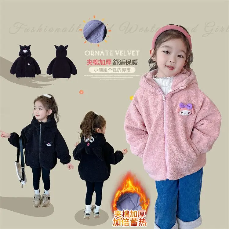 Kawaii аниме Sanrioed Kuromi Детская плюшевая куртка My Melody девочка мультфильм хлопок одежда утолщенная теплая верхняя одежда детская одежда
Kawaii аниме Sanrioed Kuromi Детская плюшевая куртка My Melody девочка мультфильм хлопок одежда утолщенная теплая верхняя одежда детская одежда