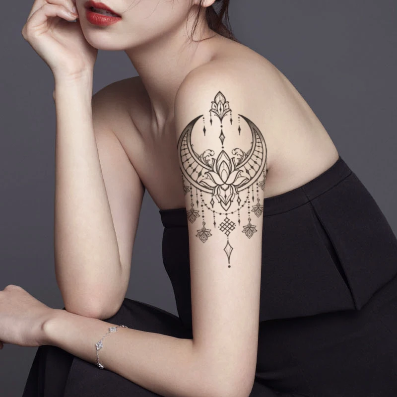 Waterproof Temporary Tattoo Sticker Moon Pearl Necklace Flash Tattoos Flower Totem Body Art Arm Water Transfer Fake Tatoo Women
Waterproof Temporary Tattoo Sticker Moon Pearl Necklace Flash Tattoos Flower Totem Body Art Arm Water Transfer Fake Tatoo Women