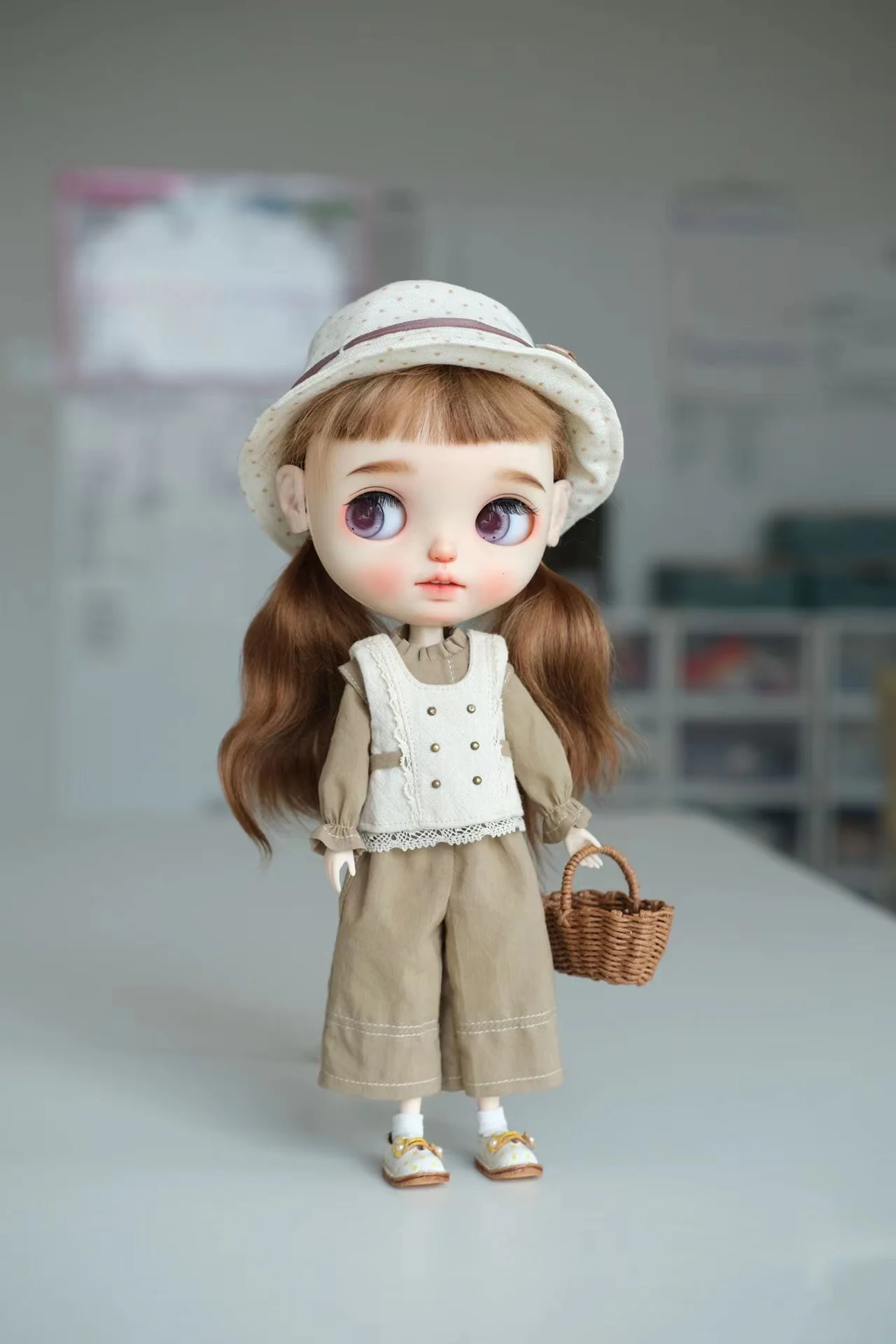 BJD Blythe Clothes Wide leg pants vest suit dress (Fit Pullip,Ob24, Licca、qbaby、ICY, JerryB, 1/6 Doll)
BJD Blythe Clothes Wide leg pants vest suit dress (Fit Pullip,Ob24, Licca、qbaby、ICY, JerryB, 1/6 Doll)