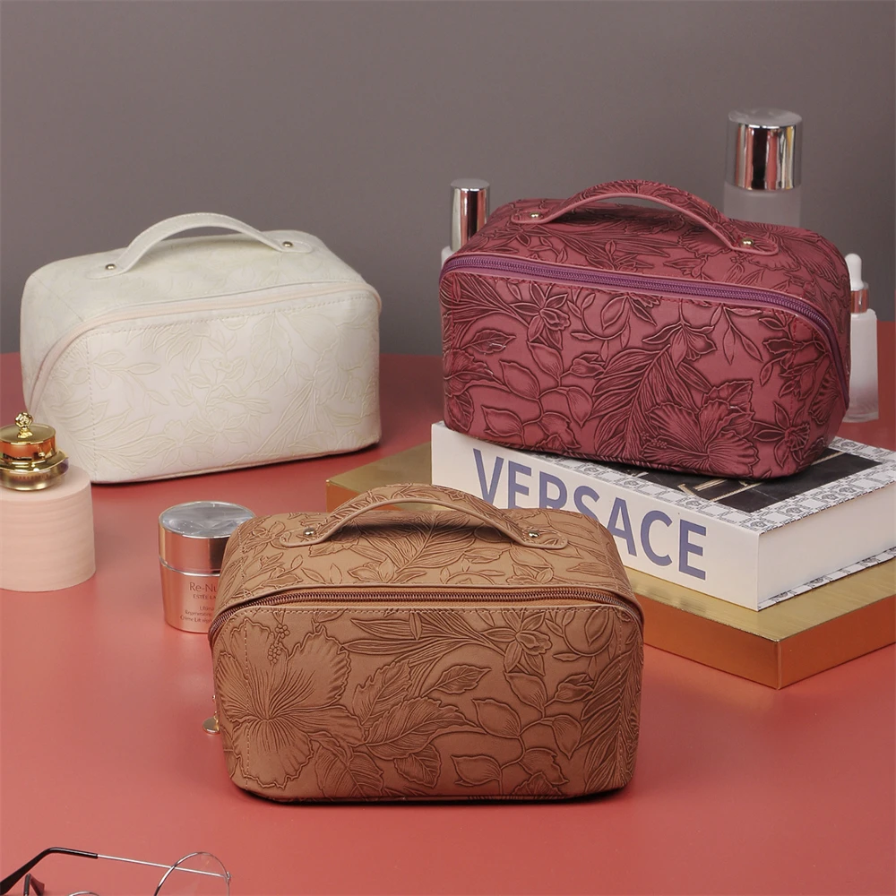 

PU Leather Large Capacity Cosmetic Bag Multifunctional Retro 3D Embossed Makeup Bag Portable Waterproof Travelling Toiletry Bag