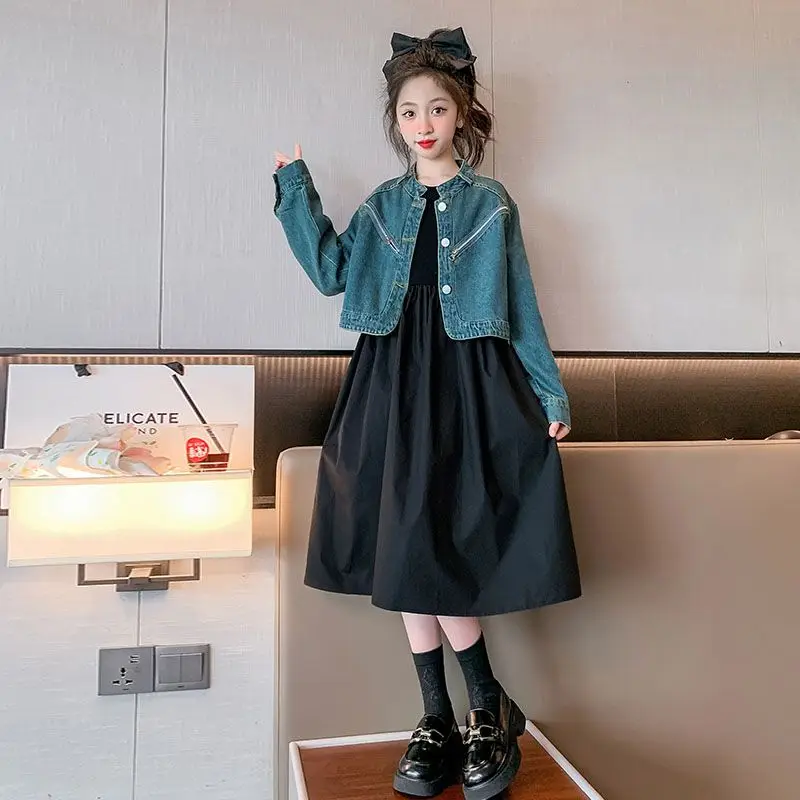 Girls Clothes Suit Dress 2023 New Style Korean Fashion Style Big Childrens Denim Coat Girl Spring and Autumn Skirt Two-piece Set
Girls Clothes Suit Dress 2023 New Style Korean Fashion Style Big Childrens Denim Coat Girl Spring and Autumn Skirt Two-piece Set