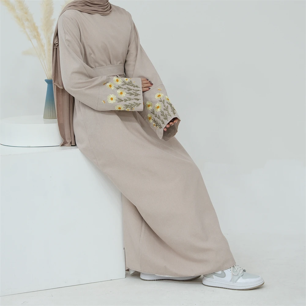 

Eid Ramadan Abayas for Women Embroidery Modest Dress Dubai Turkey Kaftan Marocain Belted Robe Islamic Djellaba Muslim Dresses