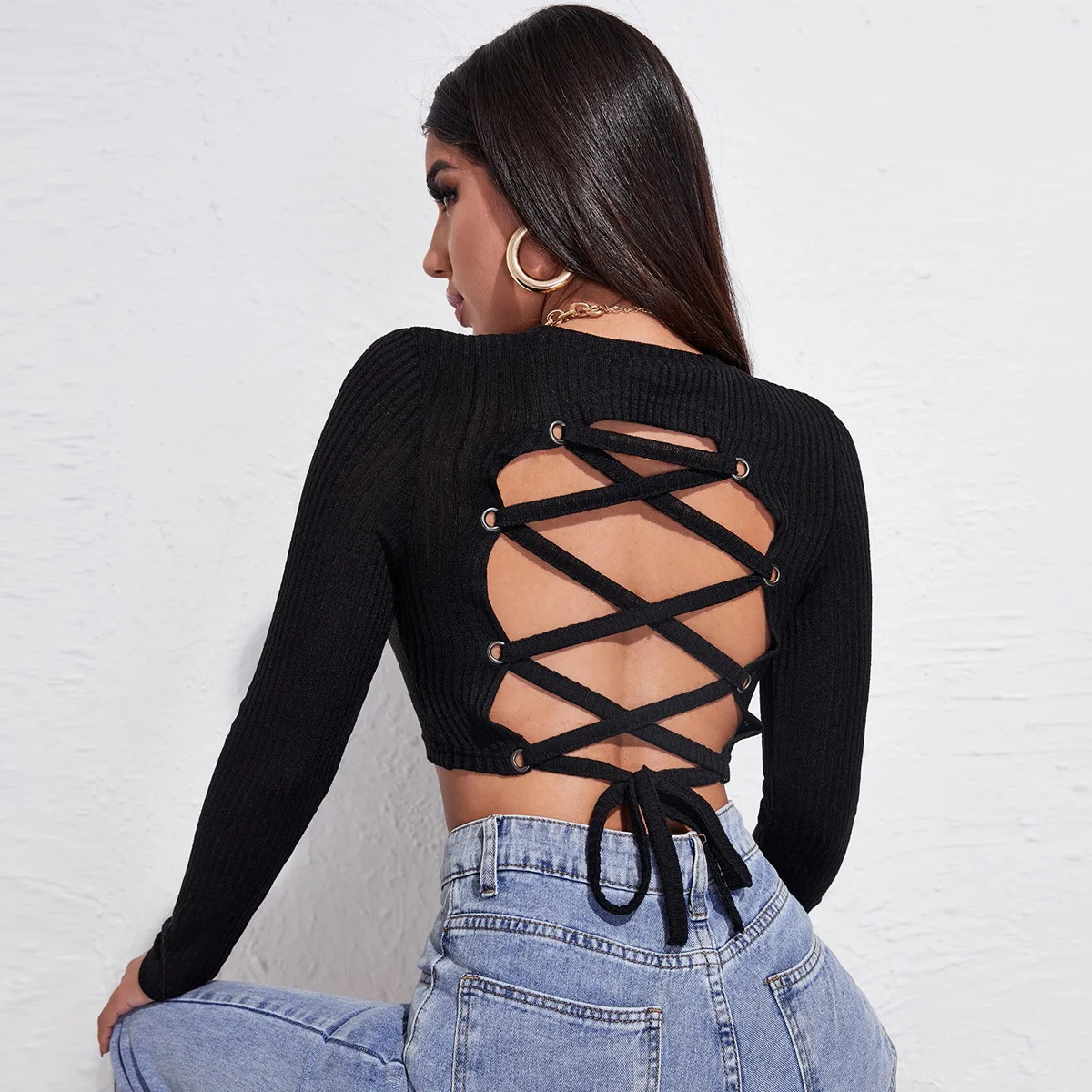 

Women's Black Crisscross Tied Backless Long Sleeve Crop Tee Kinited T Shirt Top Clothes For Women Eleghant And Chic Blouse