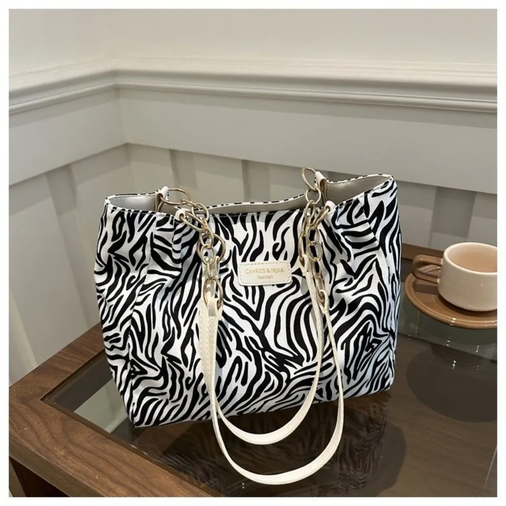 Trendy Large Capacity Women Shoulder Bag PU Leather Animal Printing Crossbody Bags Casual Style School Bag Tote Bag Girls Trendy Large Capacity Women Shoulder Bag PU Leather Animal Printing Crossbody Bags Casual Style School Bag Tote Bag Girls