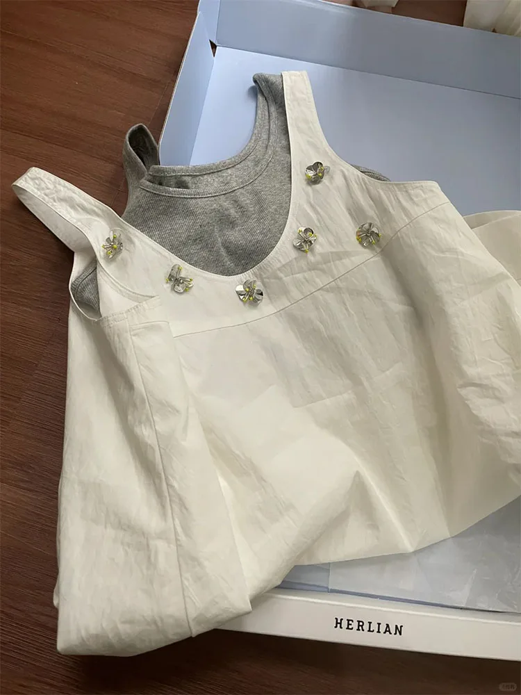 Fashion New Design Two Pieces Set O-Neck Spaghetti Strap Dress Women Summer Elegant White Sleeveless Floral One-Piece Frocks
Fashion New Design Two Pieces Set O-Neck Spaghetti Strap Dress Women Summer Elegant White Sleeveless Floral One-Piece Frocks