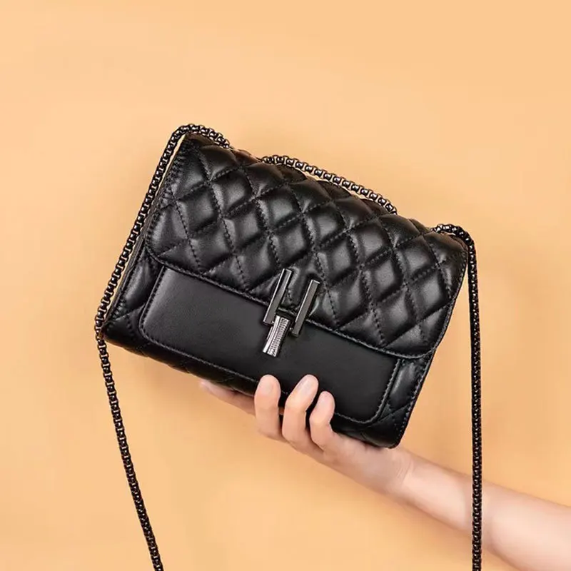 YIYI Women Daily Diamond Pattern Chain Shoulder Bag Solid Fashion Purse Cross Handbag Flip Cover Ladies Bag Adjustable Chain
YIYI Women Daily Diamond Pattern Chain Shoulder Bag Solid Fashion Purse Cross Handbag Flip Cover Ladies Bag Adjustable Chain