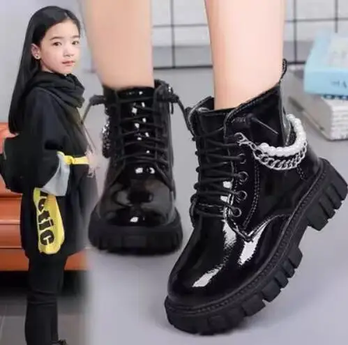 2023 Girls Short Boots Cool Britain Kids Fashion Casual Leather Boots Children Chelsea Snow Boots Princess Sport Shoes Sneakers
2023 Girls Short Boots Cool Britain Kids Fashion Casual Leather Boots Children Chelsea Snow Boots Princess Sport Shoes Sneakers