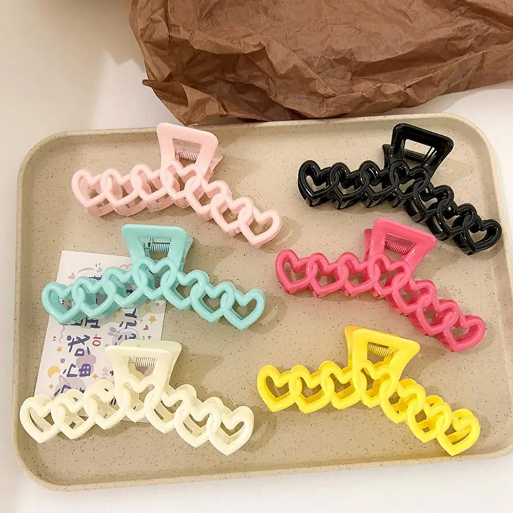 Dopamine Girl Hollowed Out Love Stars Grab Clip Back Ins Hair Clip Hair Curled Spoon Large Clip Clip Headwear Hair Shark X7F0 
Dopamine Girl Hollowed Out Love Stars Grab Clip Back Ins Hair Clip Hair Curled Spoon Large Clip Clip Headwear Hair Shark X7F0