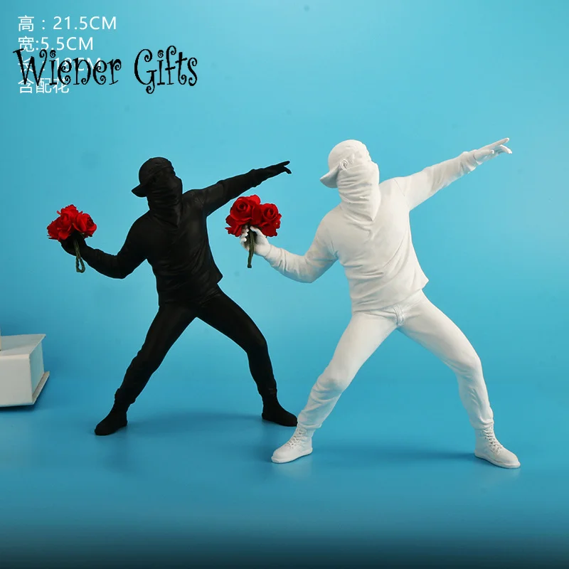 Resin Banksy Sculptures Flower Thrower Statue Bomber Home Decoration Desk Accessories Collectible Figurine Decorative Interior 
Resin Banksy Sculptures Flower Thrower Statue Bomber Home Decoration Desk Accessories Collectible Figurine Decorative Interior