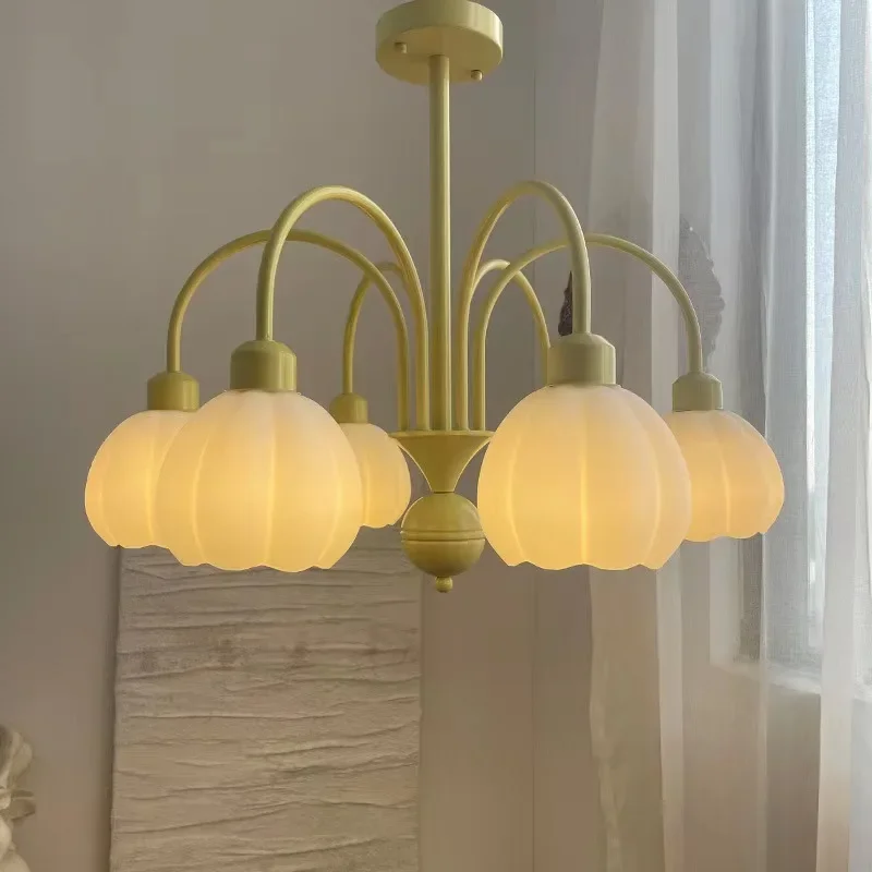 French Cream Style Pumpkin Living Room Bedroom Chandelier Modern Minimalist Warm and Idyllic Bedroom Children's Room Glass Lamps
French Cream Style Pumpkin Living Room Bedroom Chandelier Modern Minimalist Warm and Idyllic Bedroom Children's Room Glass Lamps