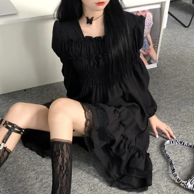 Spring New Lolita Black Dress Summer Goth Puff Sleeve High Waist Vestidos Vintage Lace Trim Party Gothic Clothes Dress Y2k
Spring New Lolita Black Dress Summer Goth Puff Sleeve High Waist Vestidos Vintage Lace Trim Party Gothic Clothes Dress Y2k