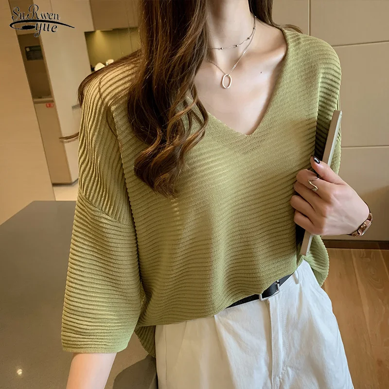 Summer 2022 Fashion Loose White Blouse Ice Silke Sweater Loose Lady Tops V-neck Sweater Summer Sunscreen Blouse New Chic 21322
Summer 2022 Fashion Loose White Blouse Ice Silke Sweater Loose Lady Tops V-neck Sweater Summer Sunscreen Blouse New Chic 21322