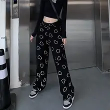 Women Hip Hop Wide Leg Pants Women Vintage Korean Style Oversize Trousers For Female Fashion 2021 Spring Harajuku Heart Print
Women Hip Hop Wide Leg Pants Women Vintage Korean Style Oversize Trousers For Female Fashion 2021 Spring Harajuku Heart Print