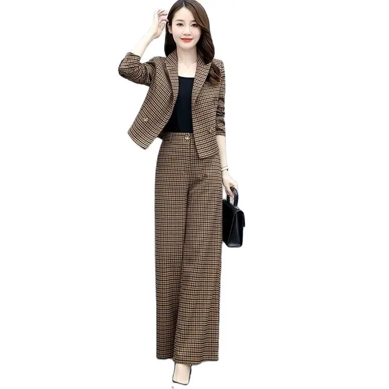 2022 Women New Single/Suit Plaid Professional Suit Ladies Long-Sleeved Temperament Thin Blazer Goddess Fan Wide-leg Pants Suit
2022 Women New Single/Suit Plaid Professional Suit Ladies Long-Sleeved Temperament Thin Blazer Goddess Fan Wide-leg Pants Suit