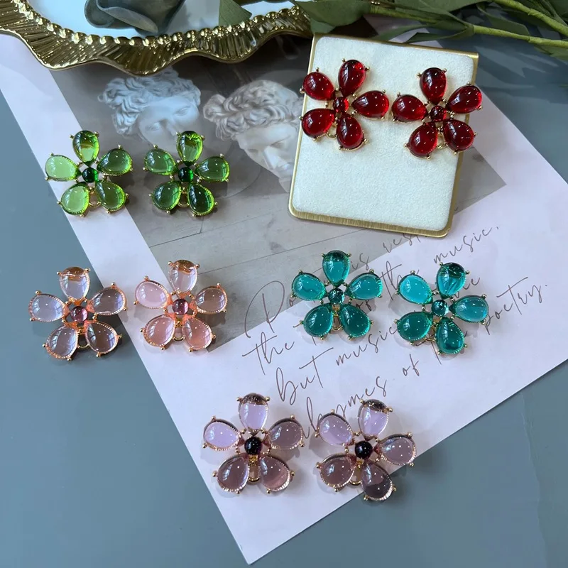 Real Gold Plated Vintage Jelly Color Flower Exquisite Glass Silver Needle Stud Earrings & Ear-clip
Real Gold Plated Vintage Jelly Color Flower Exquisite Glass Silver Needle Stud Earrings & Ear-clip