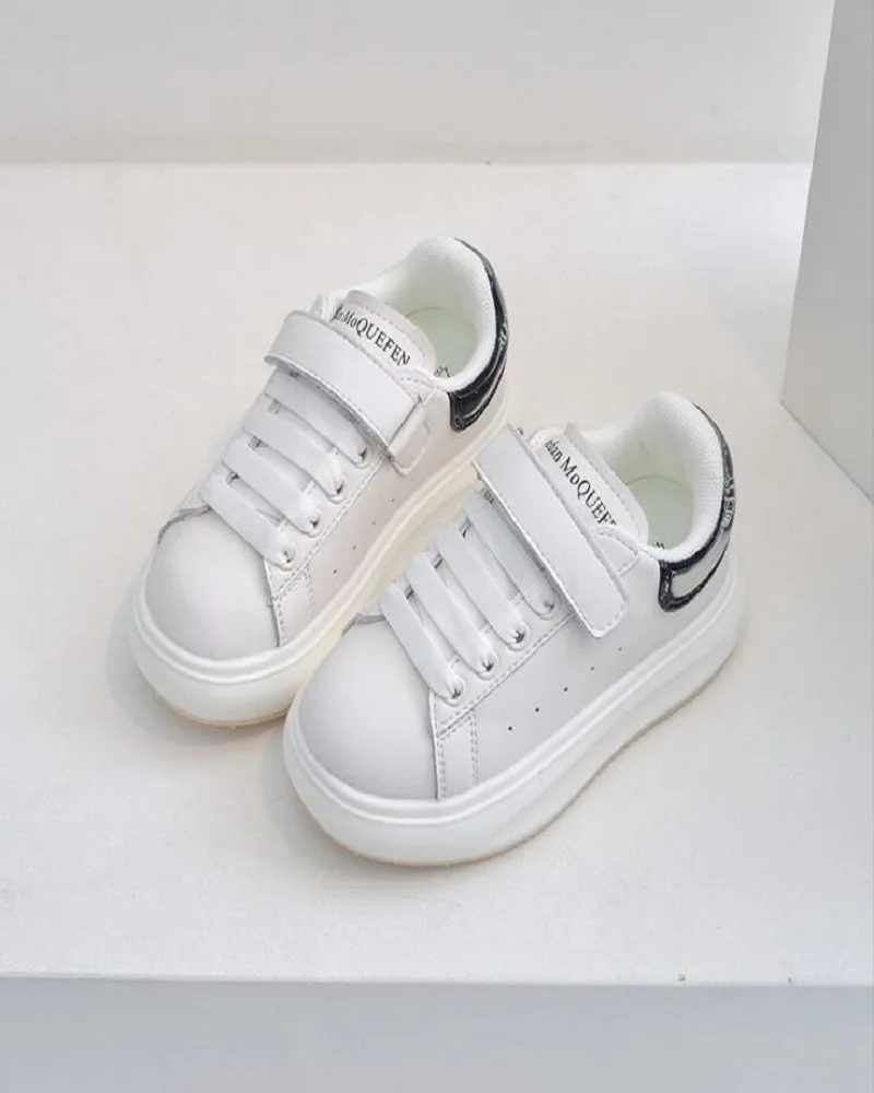 Fashionable Comfortable Casual Children's Sports Shoes 2024 Autumn New Line Lightweight Non Slip Small White Shoes Boys Girls
Fashionable Comfortable Casual Children's Sports Shoes 2024 Autumn New Line Lightweight Non Slip Small White Shoes Boys Girls