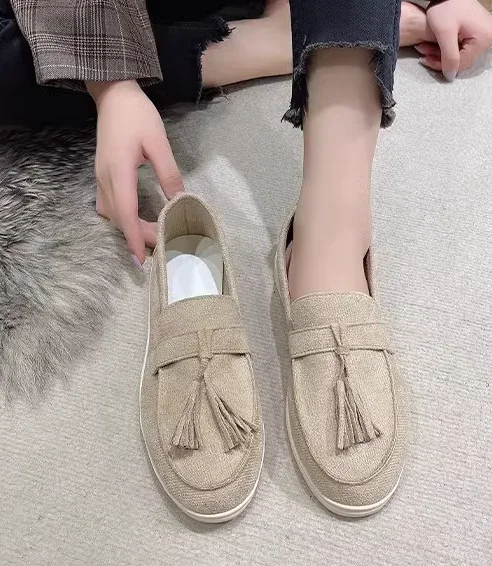 Womens Flock Thick Bottom Driving Shoes Round Toe Flock Tassel White Sole Soft Moccasines In Green Black Wide Fits Slip-On 35-45 Womens Flock Thick Bottom Driving Shoes Round Toe Flock Tassel White Sole Soft Moccasines In Green Black Wide Fits Slip-On 35-45