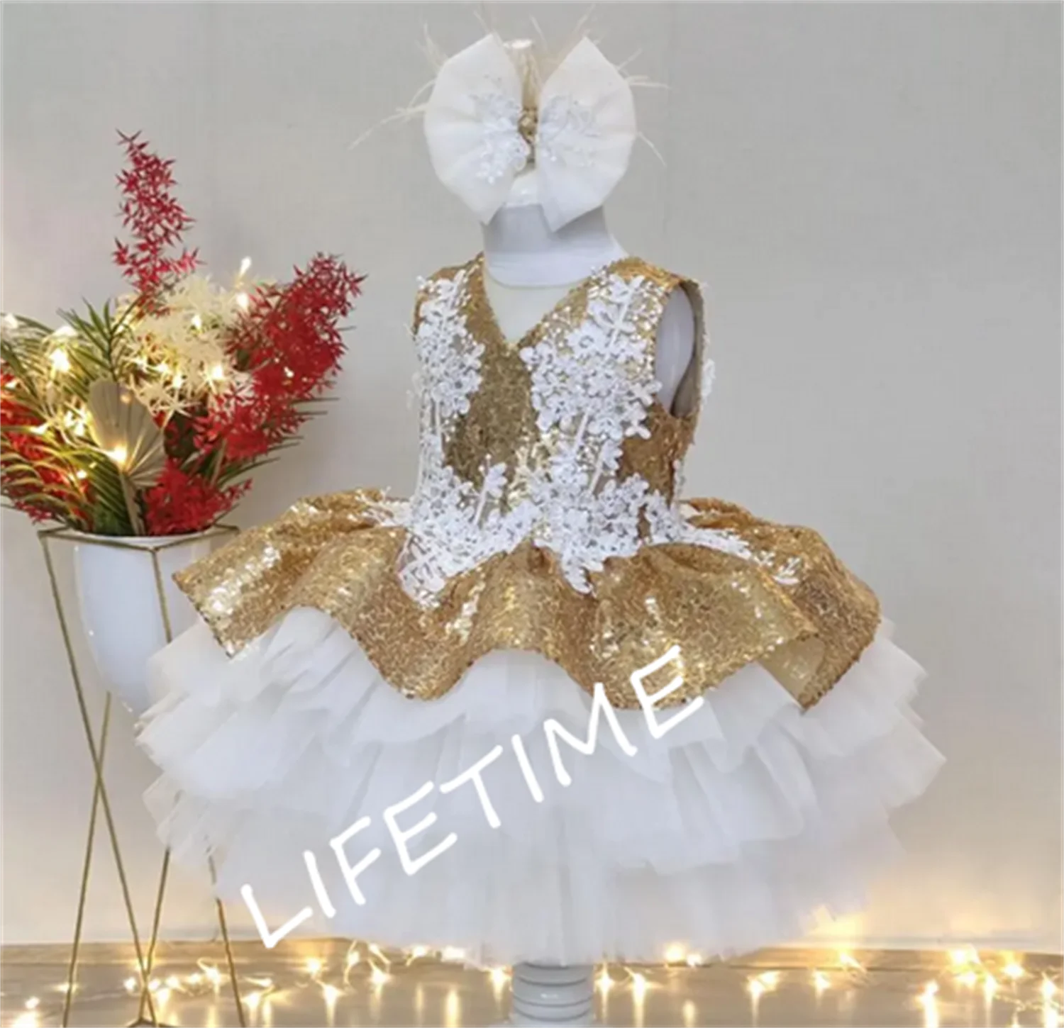 

Gold Sparkle Baby Girl Dress Tutu Sequined Toddler Party Gown Photo Shoot Baptism Dress Birthday Gown with Bow