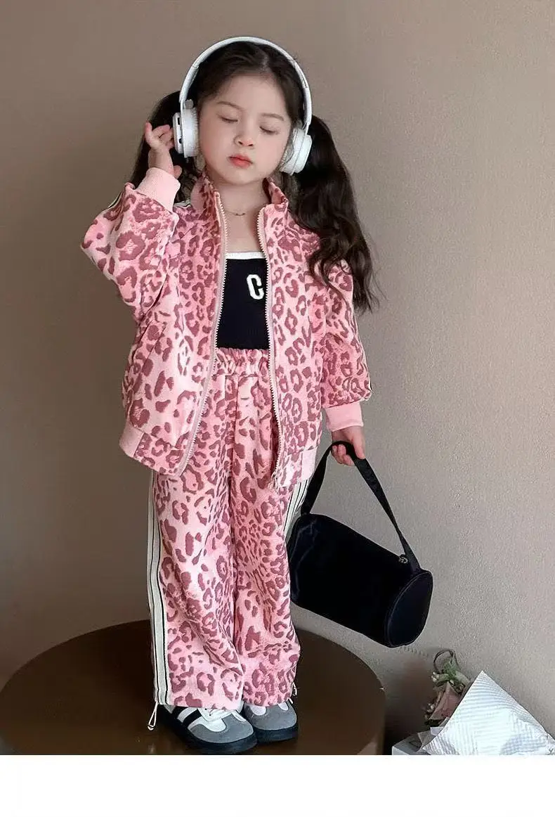 الفتيات مجموعة ملابس الربيع نمط جديد للأطفال ملابس رياضية أنيقة للفتيات طفل الفتيات ليوبارد نمط السراويل + السراويل قطعتين مجموعة الفتيات مجموعة ملابس الربيع نمط جديد للأطفال ملابس رياضية أنيقة للفتيات طفل الفتيات ليوبارد نمط السراويل + السراويل قطعتين مجموعة