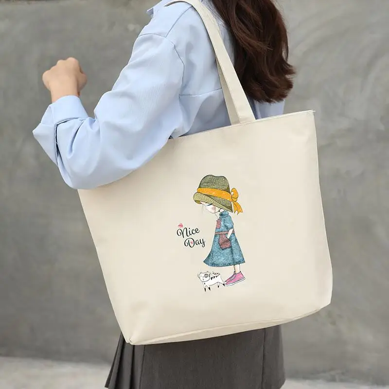 

2024 Spring Cartoon Canvas Bag Women Men Large Capacity Handbags Original Bag College Student Shoulder Bags Unisex