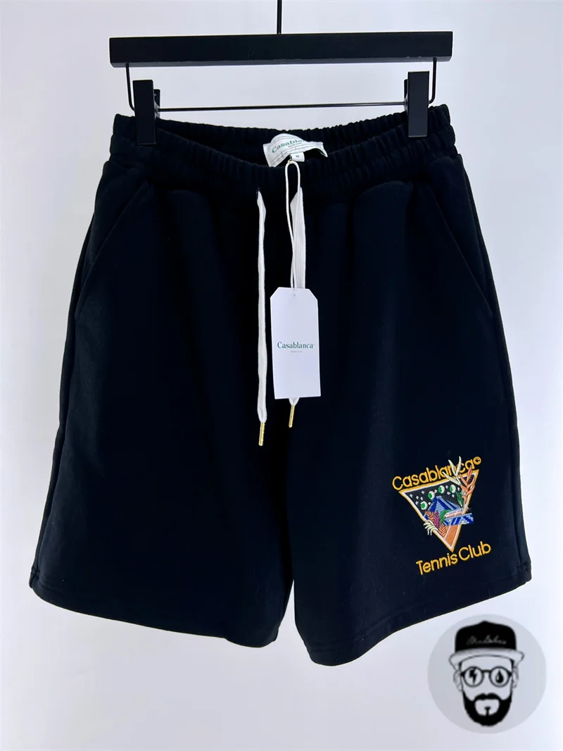 Pantalones cortos de algodón negro de alta calidad para hombres con logotipo bordado pantalones cortos de Casablanca sueltos
Pantalones cortos de algodón negro de alta calidad para hombres con logotipo bordado pantalones cortos de Casablanca sueltos