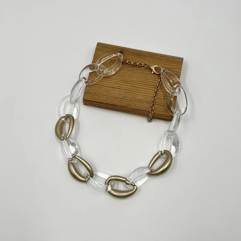Suekees Goth Fashion Jewelry Vintage Collar Necklace Plastic Resin Links Collares Single&Layered Necklace for Women Accessories
Suekees Goth Fashion Jewelry Vintage Collar Necklace Plastic Resin Links Collares Single&Layered Necklace for Women Accessories