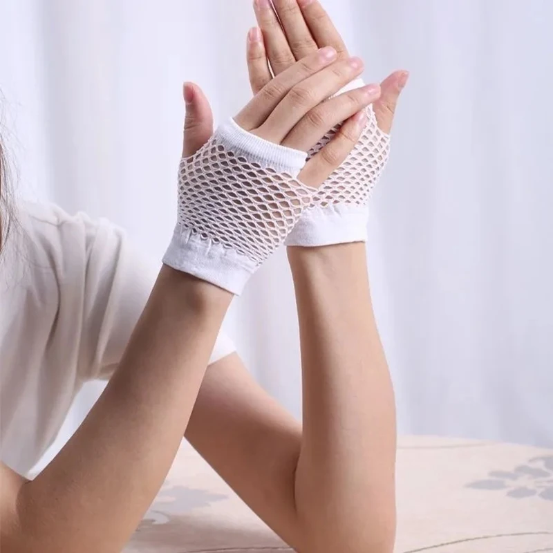 New Black Womens Short Fishnet Net Gloves Fingerless Mesh Gloves Punk Rock Fancy Night Club Party Sexy Beautiful Gloves
New Black Womens Short Fishnet Net Gloves Fingerless Mesh Gloves Punk Rock Fancy Night Club Party Sexy Beautiful Gloves